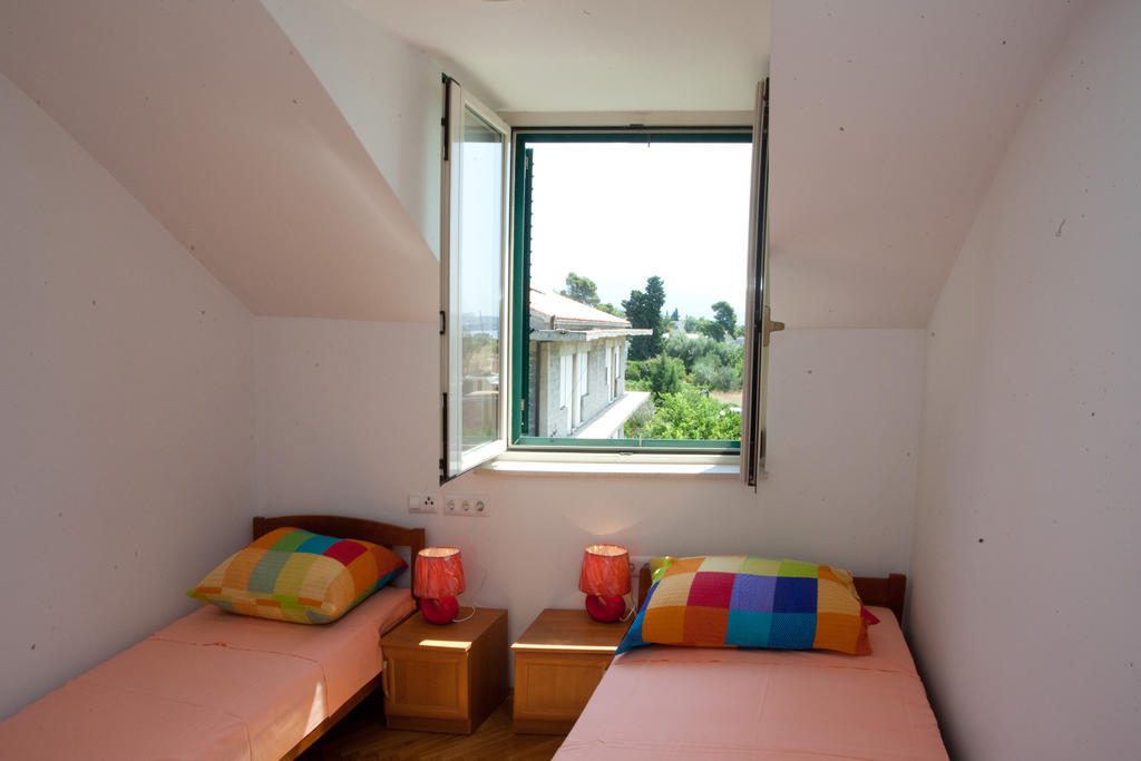 Yacht Beach Apartments Kastela Ruang foto